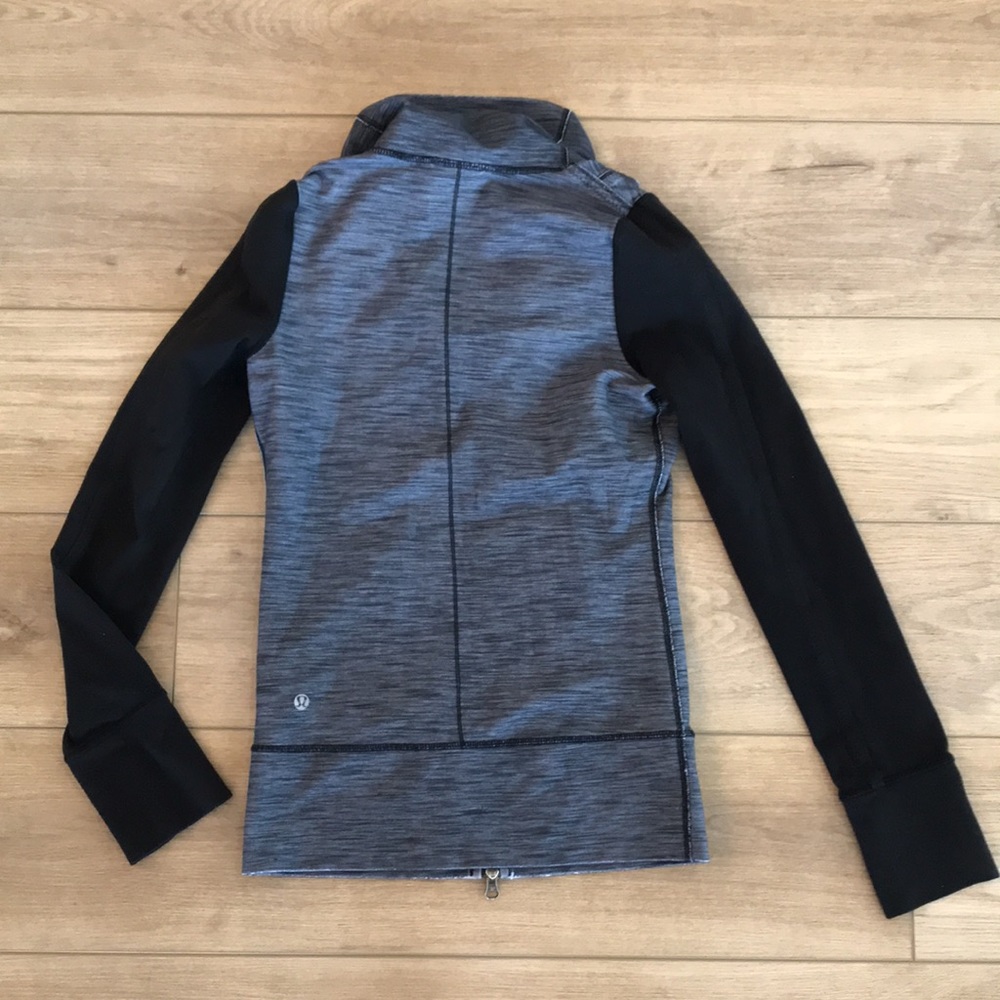 Lululemon Asana Jacket - Picture 6 of 7